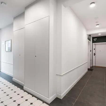 Modern Center By Renters Apartamento *