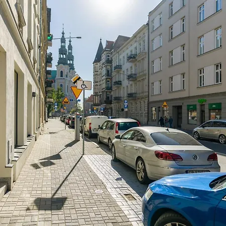 Modern Center By Renters Apartment Poznan